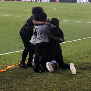 Meet your Posher, Ivania